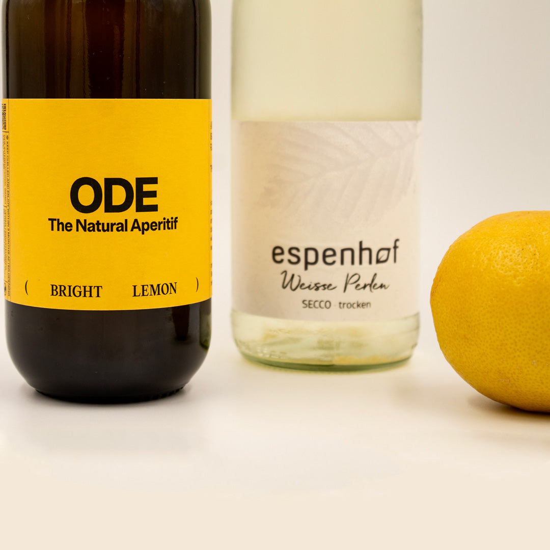 Der ODE Lemon Spritz: ODE The Natural Aperitif Bright Lemon + "Weiße Perlen" Secco