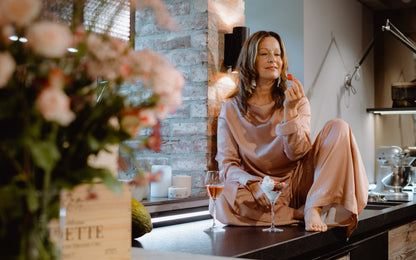 Oberteil „GIOIA“ - Designer Shirt für Frauen, bequem und schick für Büro & Couch. Lizenz zum Genießen